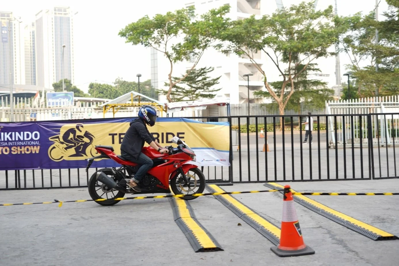 Belajar Motor Lebih Baik Pakai Motor Gigi Daripada Matik, Benarkah