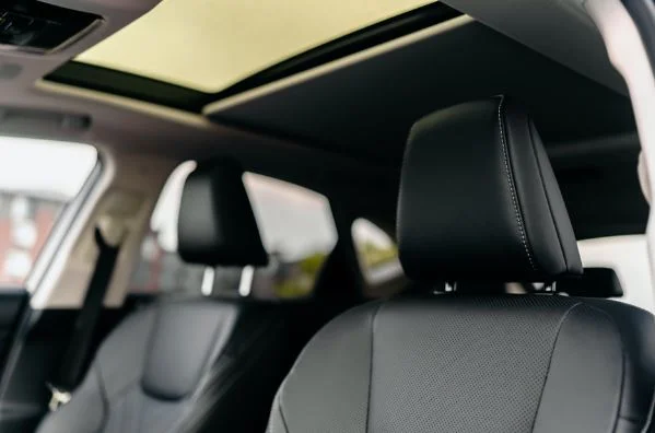 Merawat Panoramic Sunroof