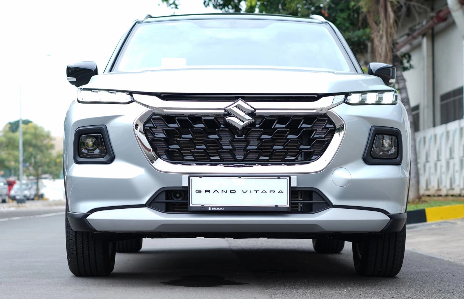 Mulai Dari 21 Ribu Per Hari Grand Vitara Jadi Suv Hybrid Dengan Biaya Kepemilikan Yang Terjangkau