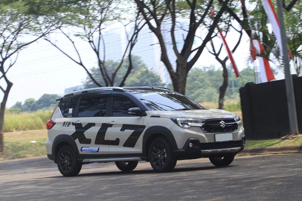 Sambut Hari Pelanggan Nasional Suzuki Bagikan Smart Tv Hingga Jimny Selama September 2023
