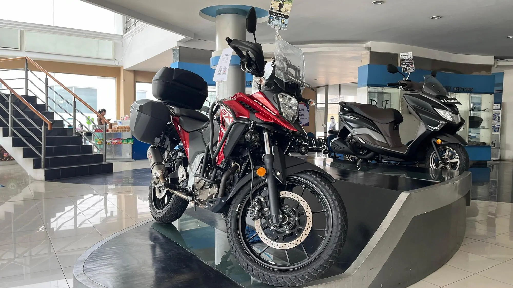 Wajah Baru Jaringan Dealer Sepeda Motor Suzuki Layani Pelanggan Lebih Luas